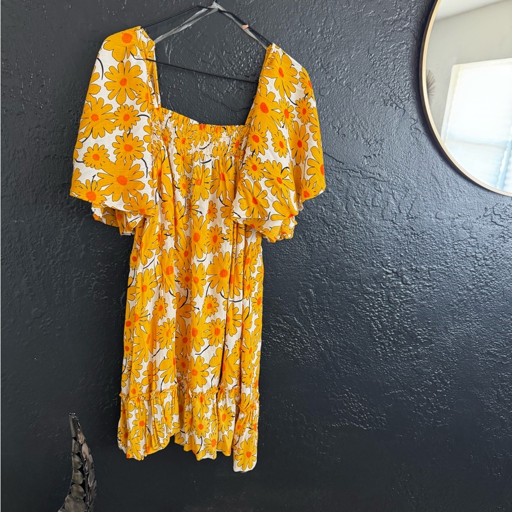 Duster daisy print dress